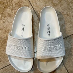 Birkenstock Barbados EVA Slides Size 8 Men & 10 Ladies White Unisex Sandals